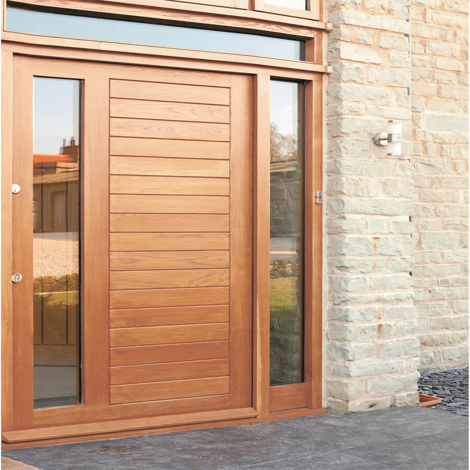 Ronseal Crystal Clear Outdoor Varnish Matt - 250ml Ronseal Crystal Clear Outdoor Varnish Matt - 250ml -Keter Store 12809431 9884833204548127