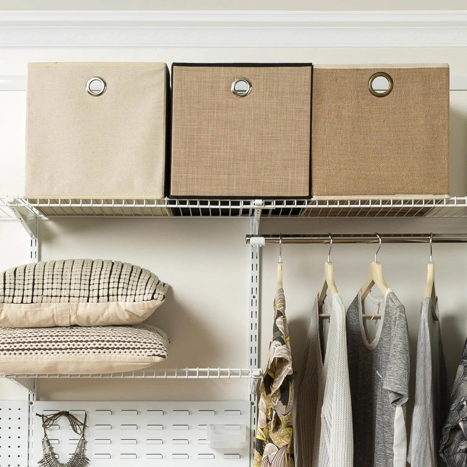 Wire Shelf Back- White - 667x350mm Wire Shelf Back- White - 667x350mm -Keter Store 12815573 3714833194625897