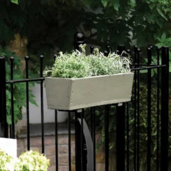 Sandtex® Exterior 10 Year Gloss Paint Charcoal Black - 750ml 2 Sandtex® Exterior 10 Year Gloss Paint Charcoal Black - 750ml -Keter Store 12842264 6634872086849697