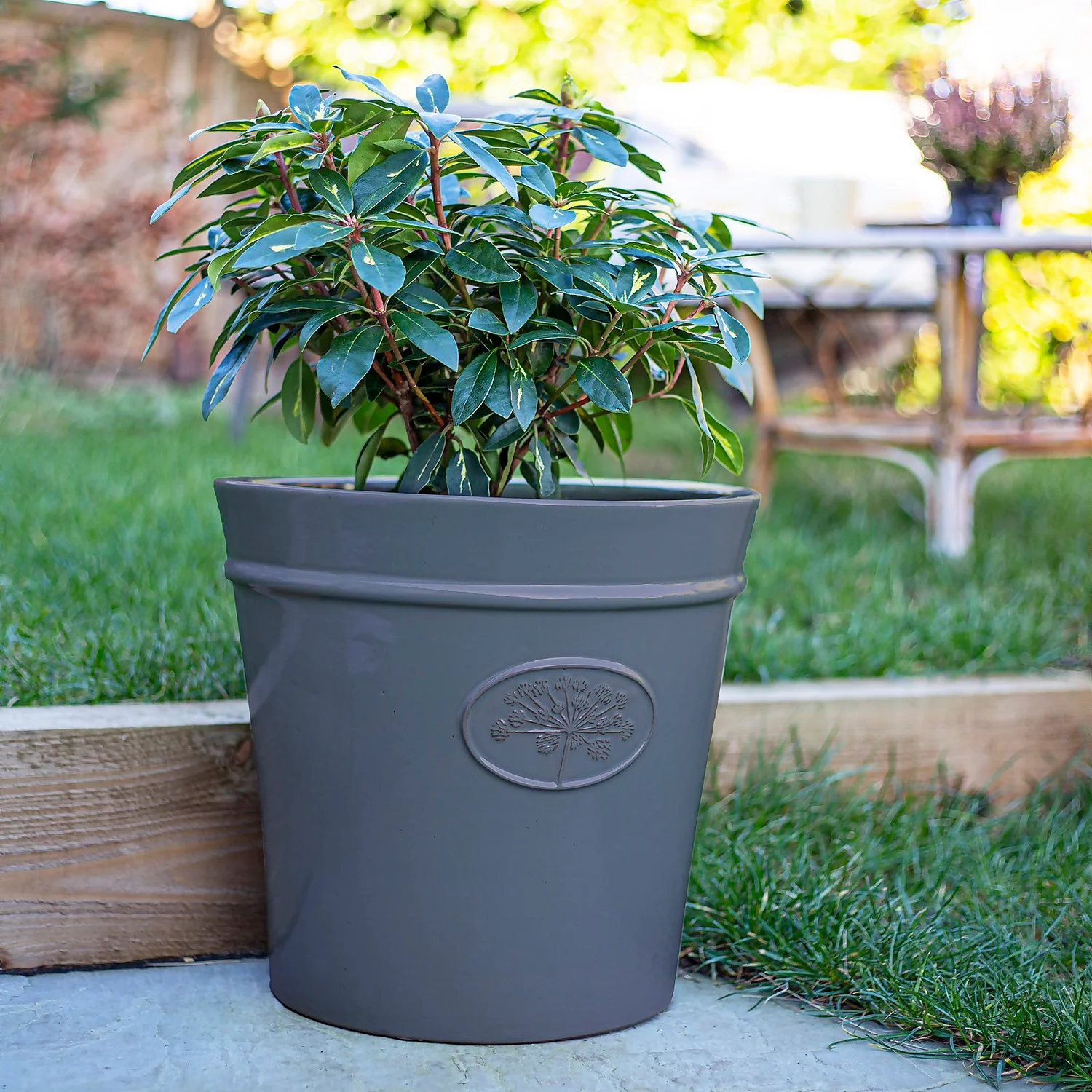 Country Living Heritage Denim Cone Pot - 41cm Country Living Heritage Denim Cone Pot - 41cm -Keter Store 13188756 1164933183067700