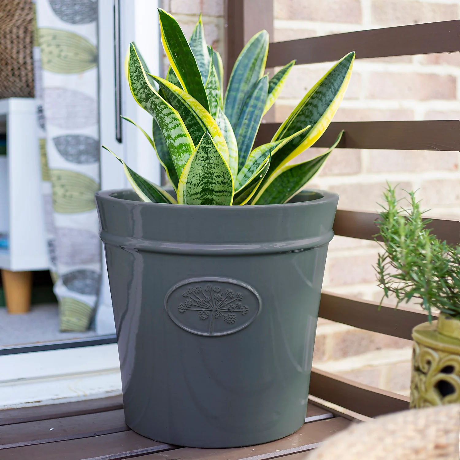 Country Living Heritage Denim Cone Pot - 41cm Country Living Heritage Denim Cone Pot - 41cm -Keter Store 13188756 1584933183184883