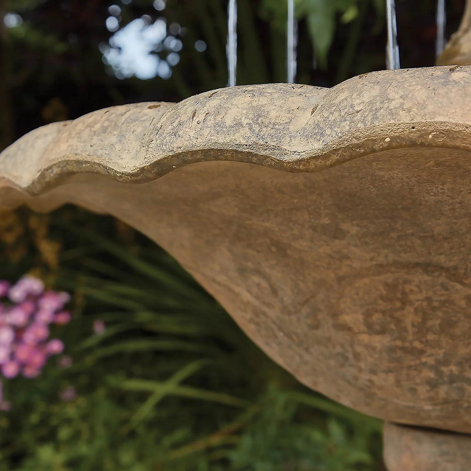 RHS Harlow Water Feature RHS Harlow Water Feature -Keter Store 13452079 1694930130386506