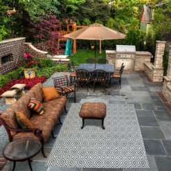 Homebase Outdoor Rug - Grey 240x300cm -Keter Store 13953340 6054989199320450